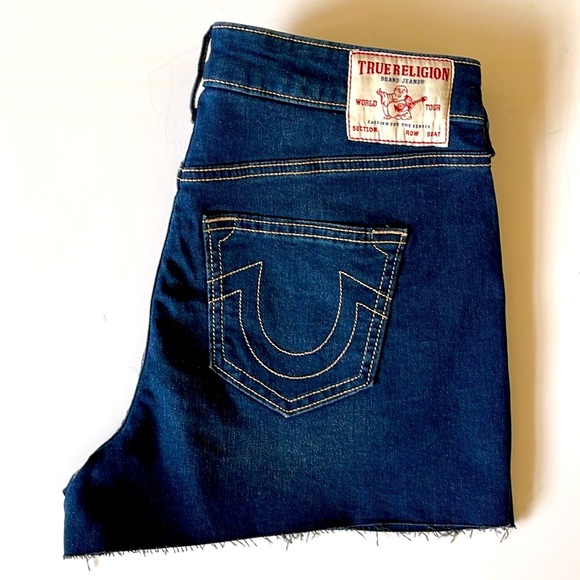 True Religion, Women's Dark Blue Jennie Mid Rise Raw Hem Jean Shorts Sz 29 - Picture 7 of 12